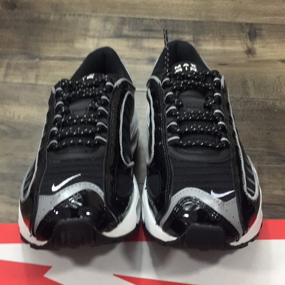 NIKE W AIR MAX TAILWIND IV NRG black/white-black - Picture 8 of 16